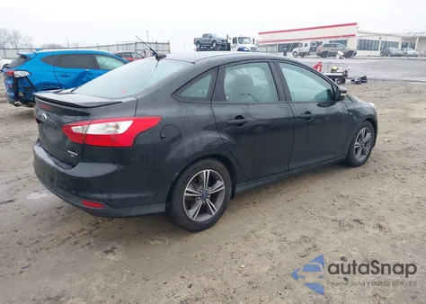 2014 Ford Focus Se z USA, uszkodzony, nr VIN 1FADP3F28EL227732